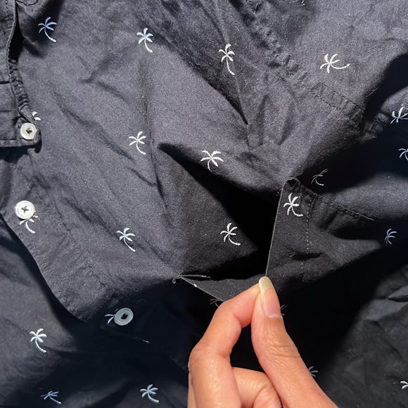 Palm Tree Button Up - Picture 4 of 8